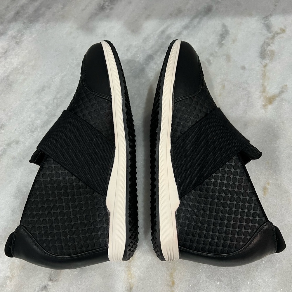 Baretraps Jamese Black Wedge Slip On Sneaker - Picture 7 of 10